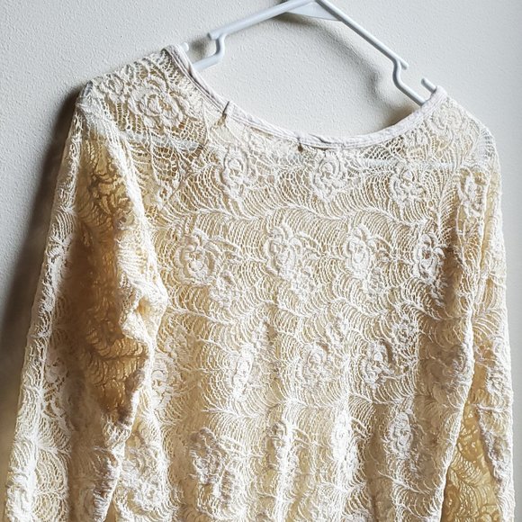 Kirra Cream Lace Floral Jersey Size Small - Picture 12 of 15